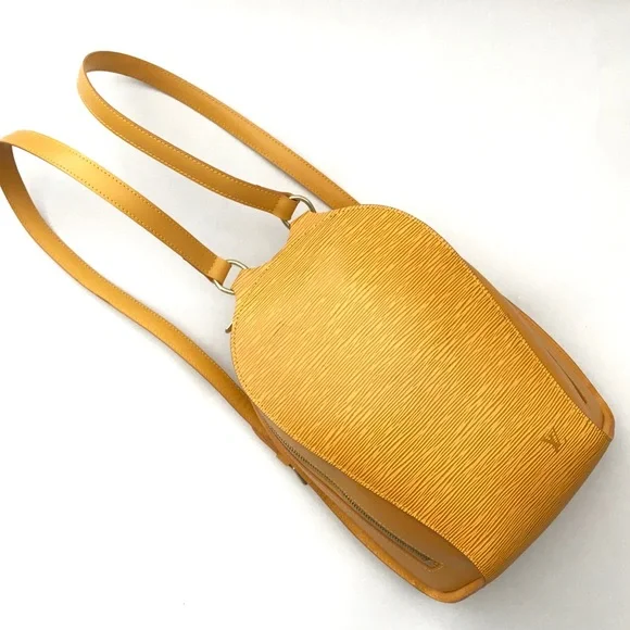 Louis Vuitton Mabillon 865698 Epi Leather Backpack ll06155_louis_vuitton_black_ep  main image 2